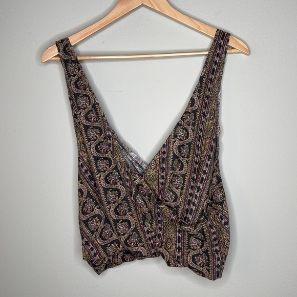Free People Your Twisted Tank Top in Black Geometric Size Small NWT - Picture 4 of 10